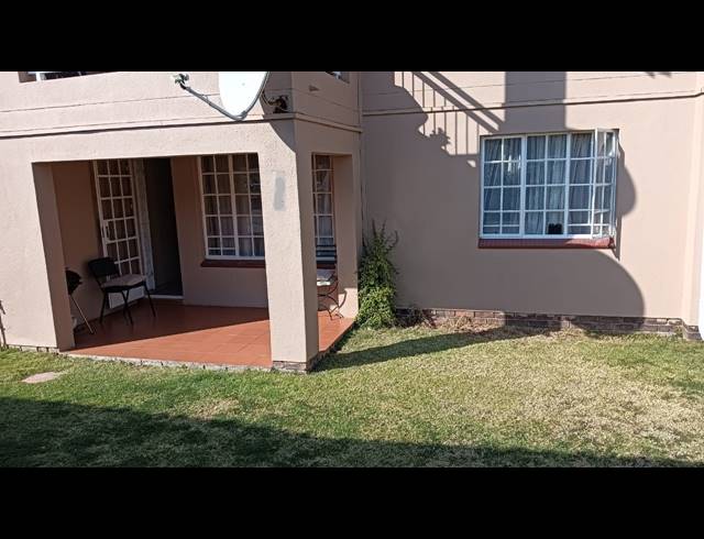 2 BEDROOM APARTMENT RENTED IN ELARDUSPARK